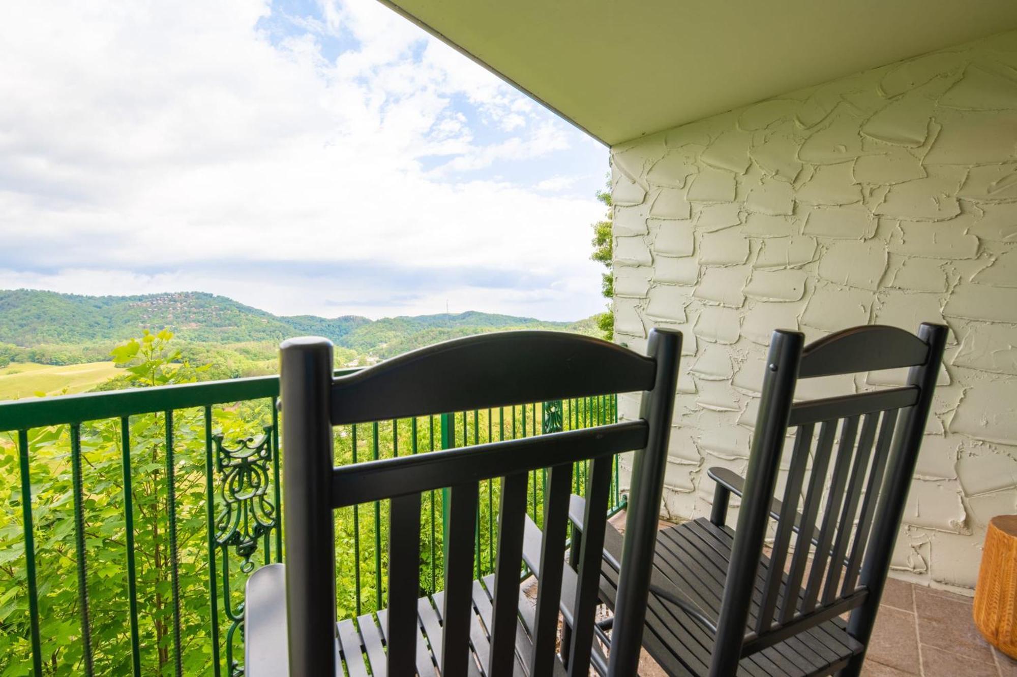 Mountain Views At Dolly'S Castle Unit 3 Vila Sevierville Exterior foto
