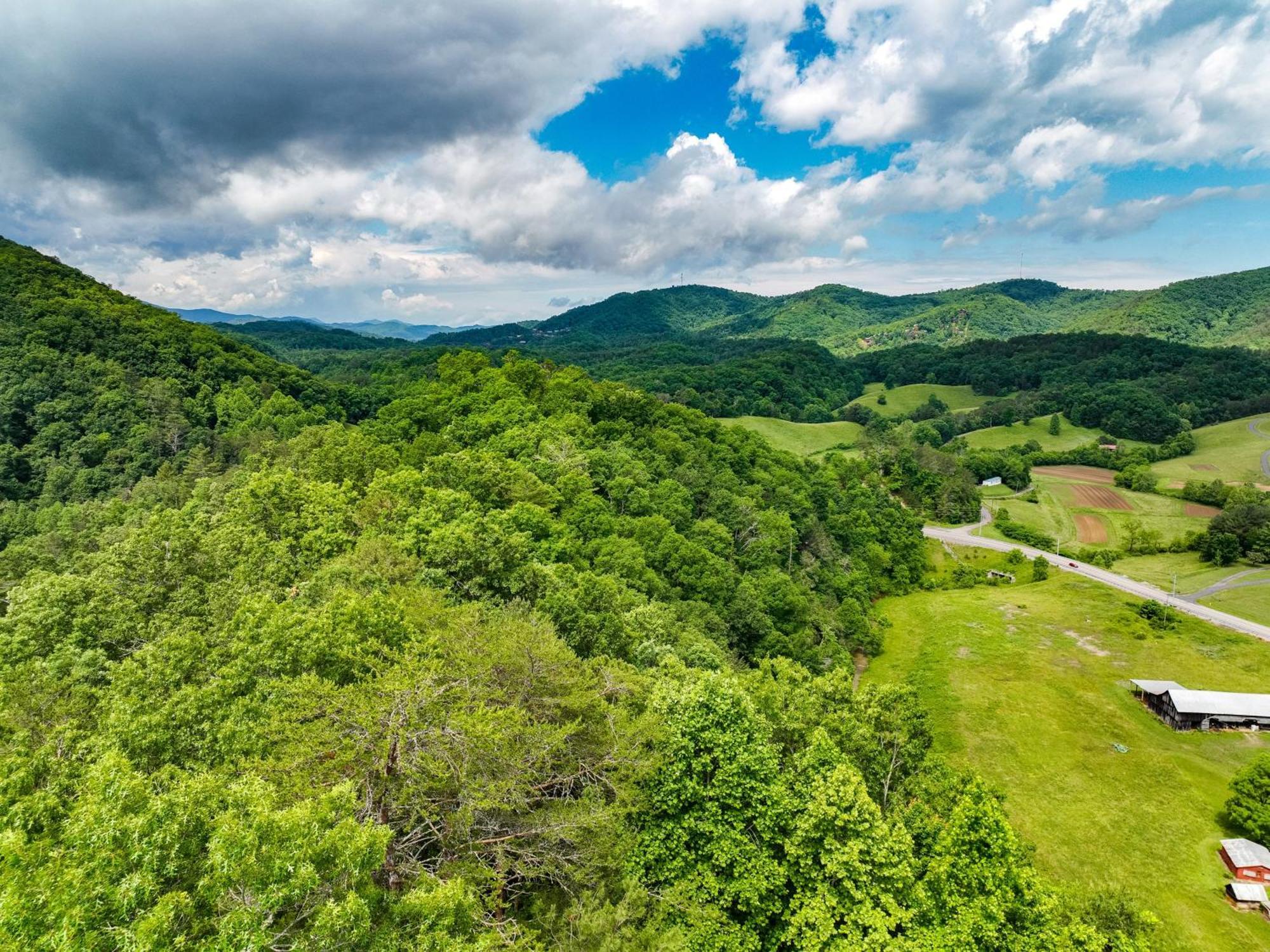 Mountain Views At Dolly'S Castle Unit 3 Vila Sevierville Exterior foto